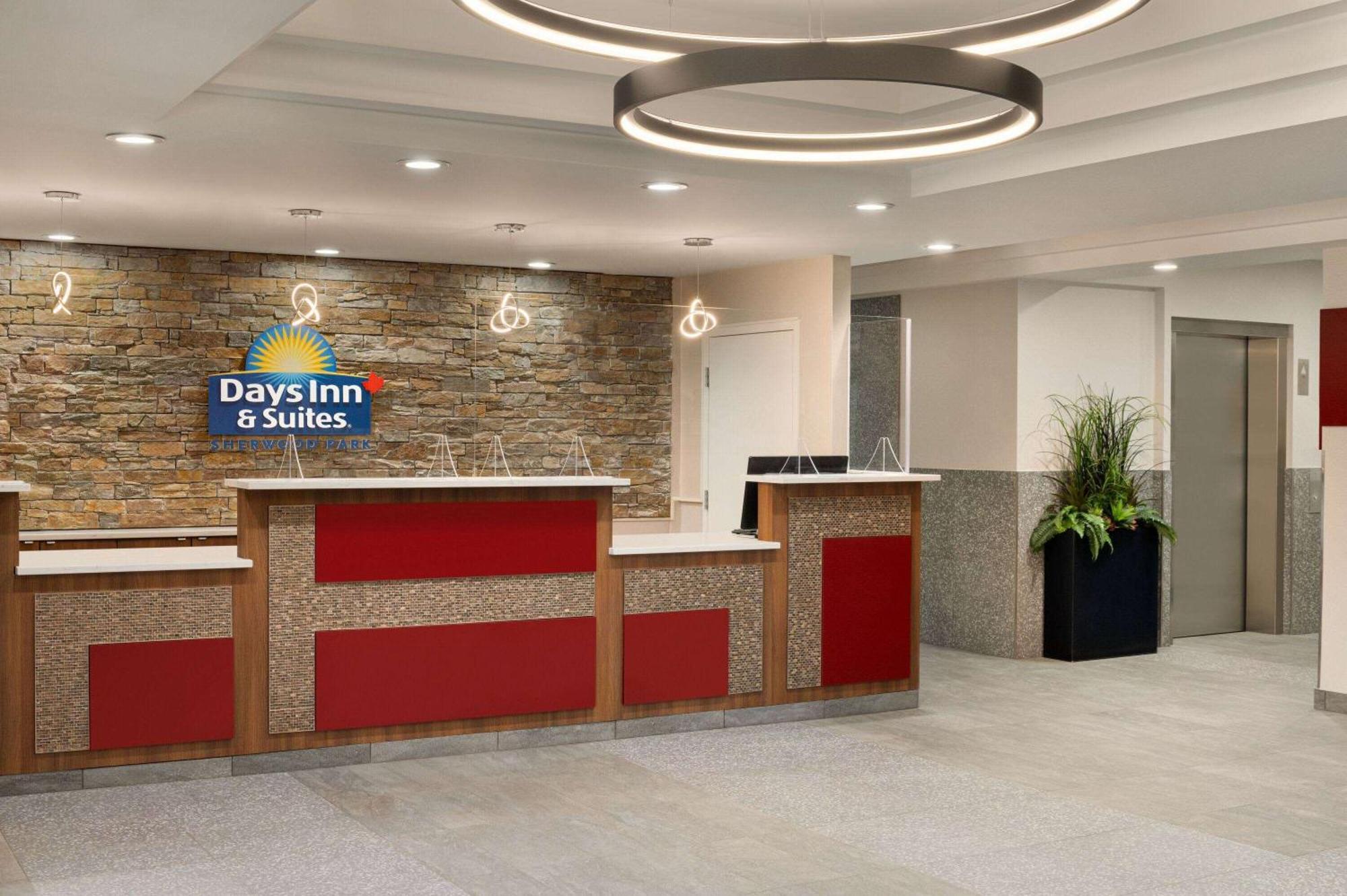 Days Inn & Suites By Wyndham Sherwood Park Edmonton Екстериор снимка